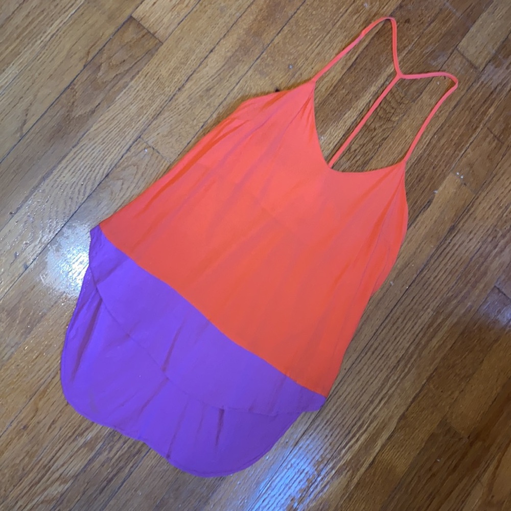 Line & Dot Color Block Top - image 3
